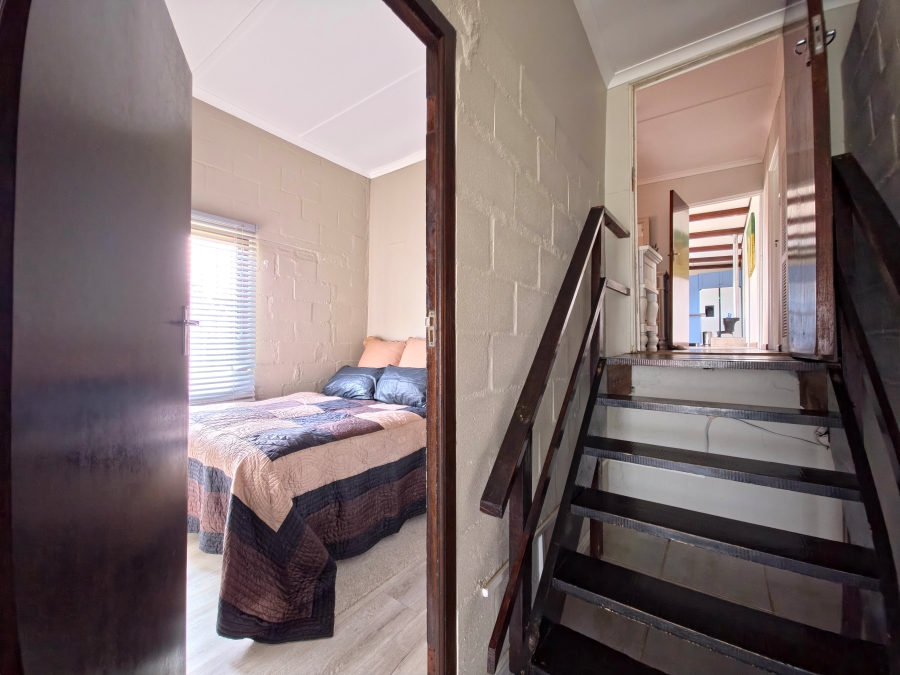 4 Bedroom Property for Sale in Fisherhaven Western Cape